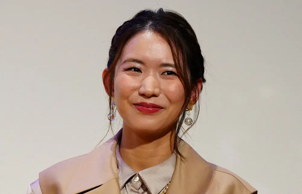 【画像・写真】古賀紗理那さん　バレー中継で解説に視聴者驚き「新鮮」「違和感あるけど可愛い」「緊張が伝わってくる」