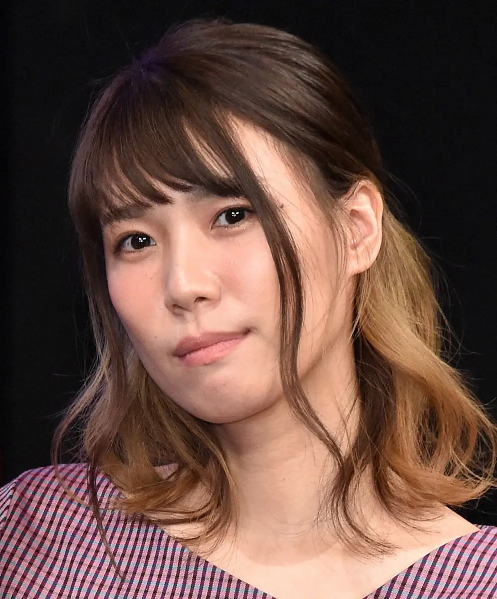 【画像・写真】紺野ぶるま　私生活を極力公表しなかったワケ　超人気アーティストの影響「作品だけ見てくださいと…」