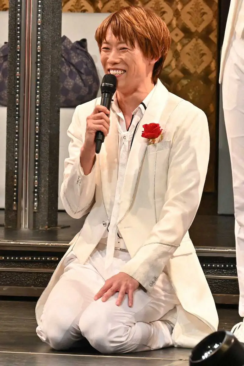 【画像・写真】ふぉ～ゆ～越岡裕貴　汗の対処法はペットシーツ　グループ主演舞台初日　