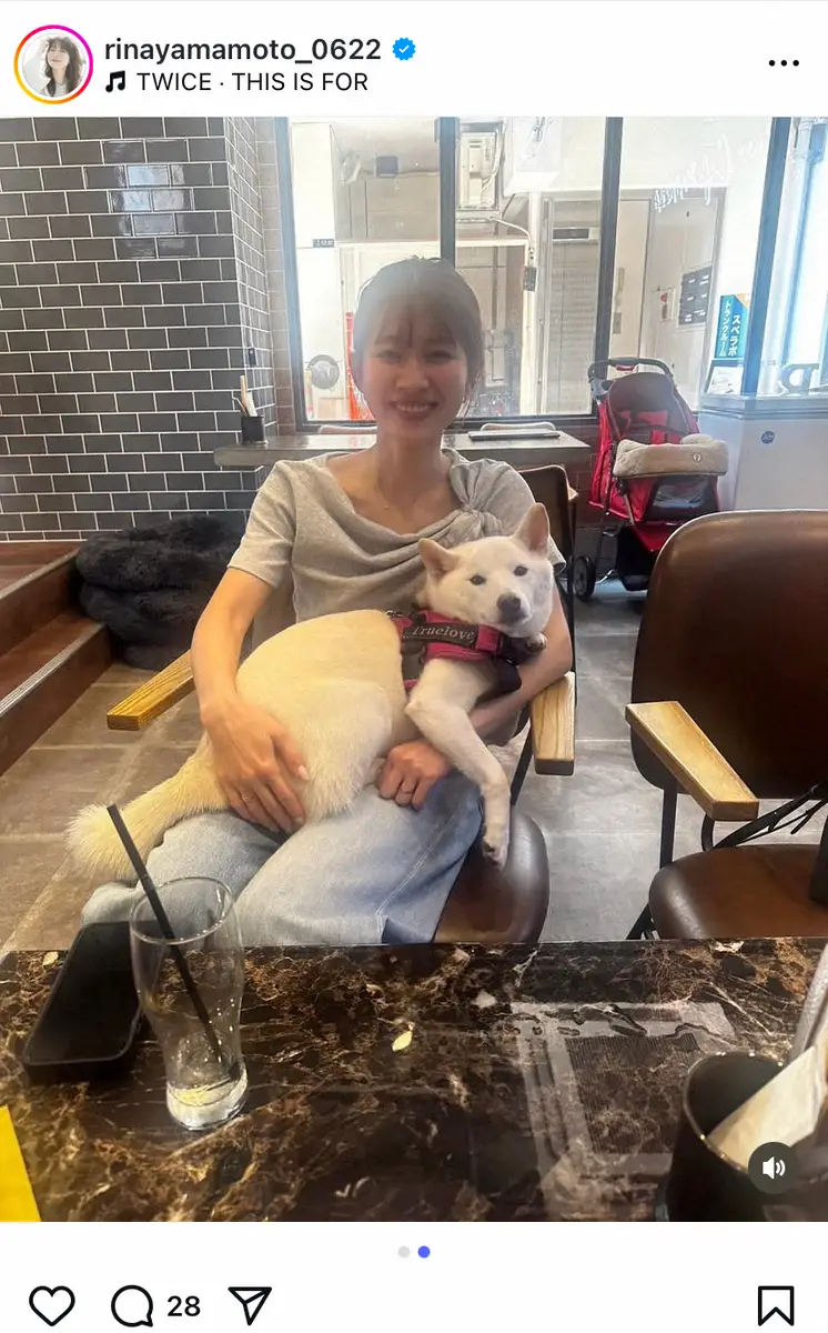 【画像・写真】山本里菜アナ　「だーいすきな」共演女性芸人＆愛犬との女子会ショット披露！「可愛い」「楽しそう」の声