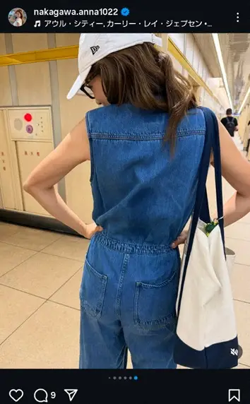 【画像・写真】中川安奈アナ　デニムのノースリ・オーバーオール姿披露に「綺麗で可愛いです」「めちゃカワユス」