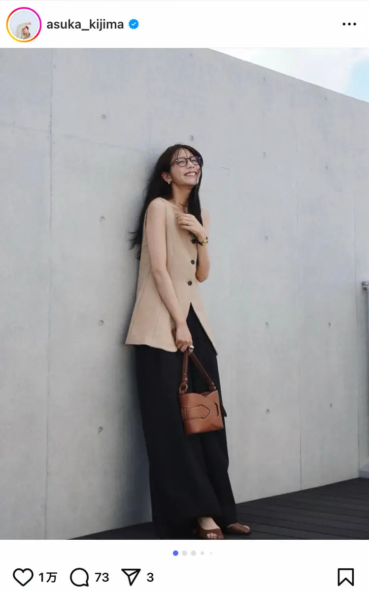 【画像・写真】貴島明日香　ノースリ私服コーデで「ドキドキする場所」へ！　ファンからは「べっぴんさん」「奇麗」の声