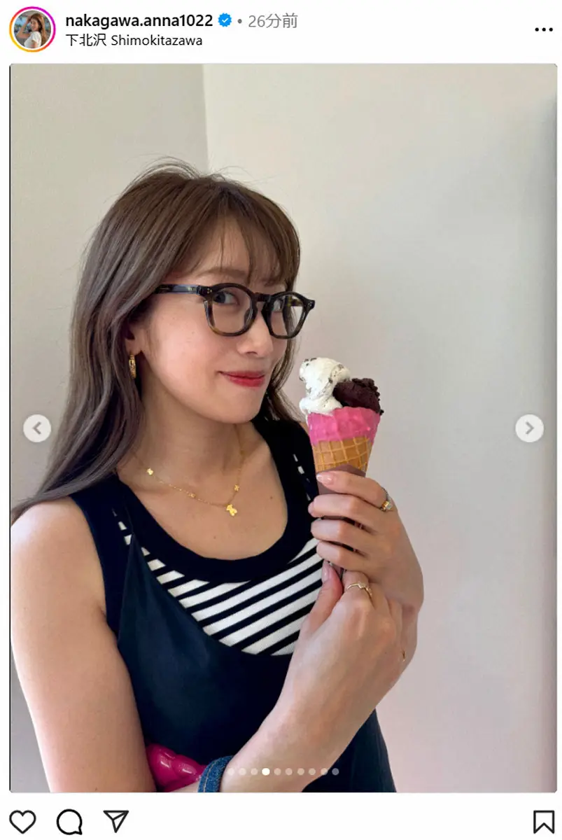 【画像・写真】中川安奈　タンクトップ×デニムショーパンで下北散策、ジェラート頬張る姿も「モデルみたい」「最高」の声