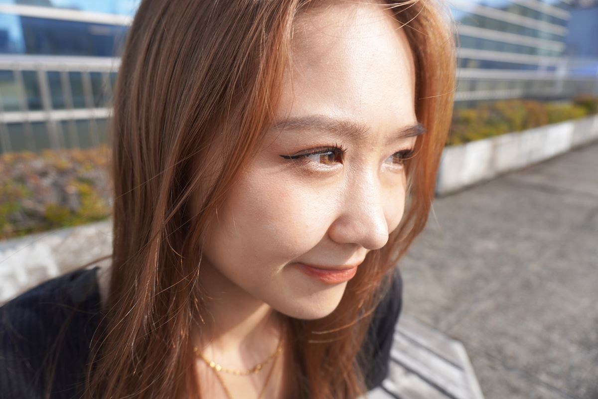 【画像・写真1枚目】「ベースいらないかもって思った」――ラストランプ・ayakaが選んだ、“頑張らない”ことで届く本当の音色（撮影・marina）