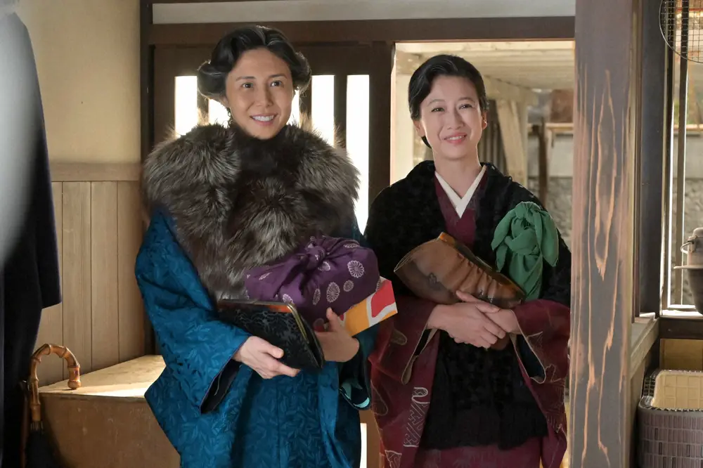 【画像・写真】【明日1日のあんぱん】第90話　登美子＆千代子も結婚祝賀会に！のぶ＆嵩は宴を抜け出し、星空を見上げ…