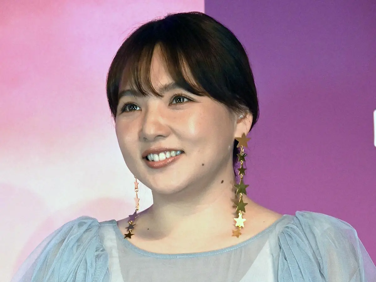 【画像・写真】野呂佳代が暴露　「毎回違う女の人と歩いてた」人気芸人　幼少期に「よく見かけてた」