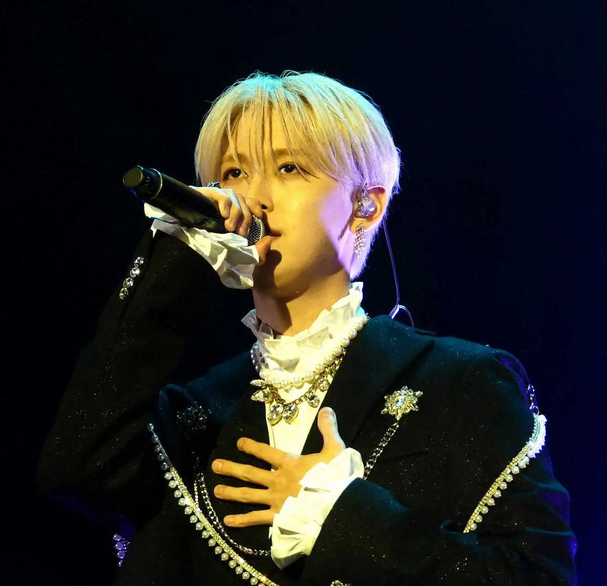 【画像・写真】「JO1」白岩瑠姫　モテる人生は「かっこいい」　アニメ映画「アズワン/AS　ONE」舞台あいさつ