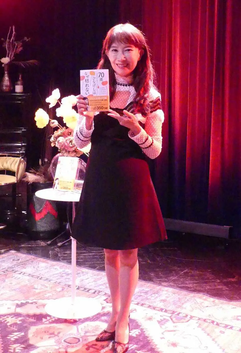 【画像・写真】アグネス・チャン「一生忘れられない」8月20日　自身70歳の誕生日と亡き母が埋葬される日が重なり