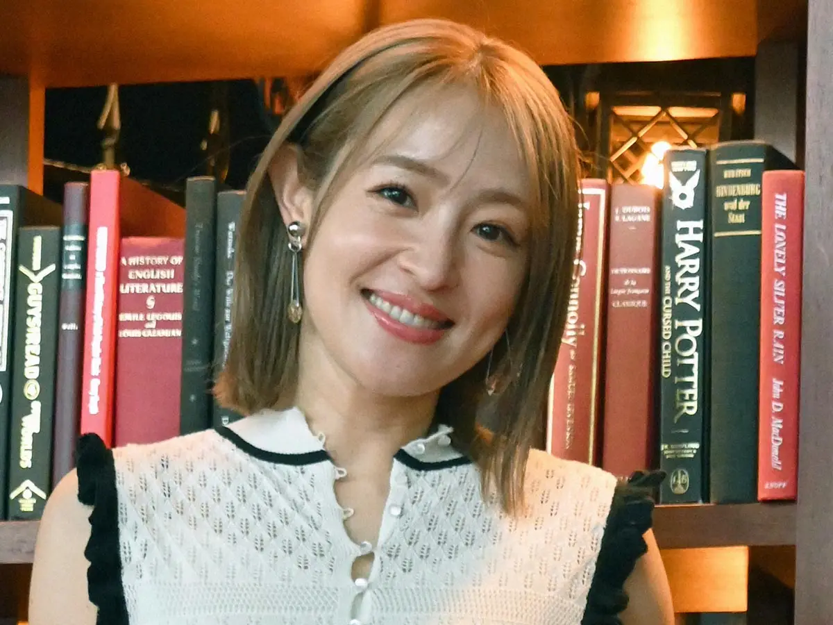 【画像・写真】大沢あかね　40歳の誕生日報告「20代、30代慌ただしく過ぎて」祝福の声「益々綺麗」「素敵」