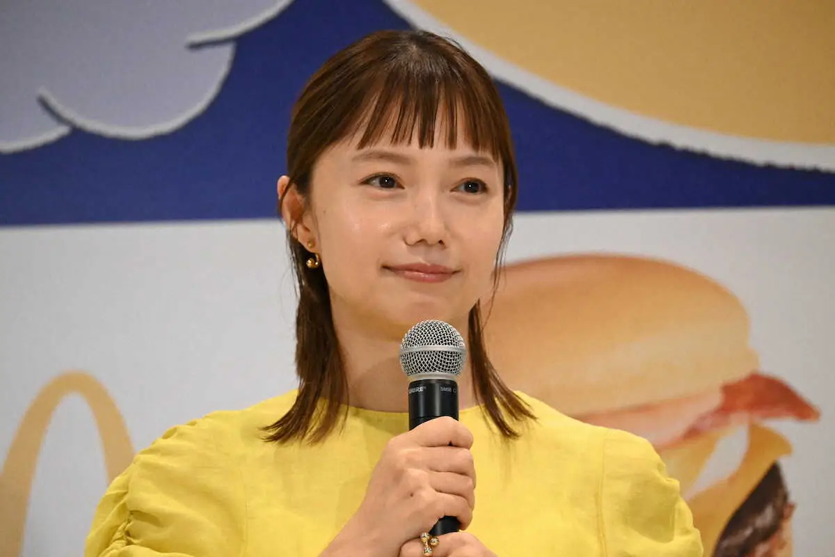 【画像・写真】宮崎あおい　子役時代から30年たちマックCM出演に感慨「母に話したら凄く喜んで…続けてきてよかった」