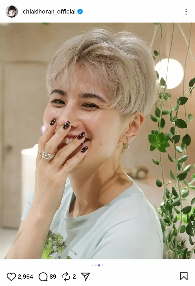 【画像・写真】ホラン千秋「髪型が…」さらに短くなった最新ショットに「このイケメンはどなたですか？」「真似したい」