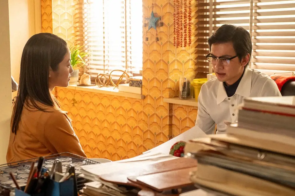 【画像・写真】連続テレビ小説「あんぱん」第110話。柳井嵩（北村匠海）はラジオドラマ「やさしいライオン」の脚本を書くべきか迷い…（C）NHK