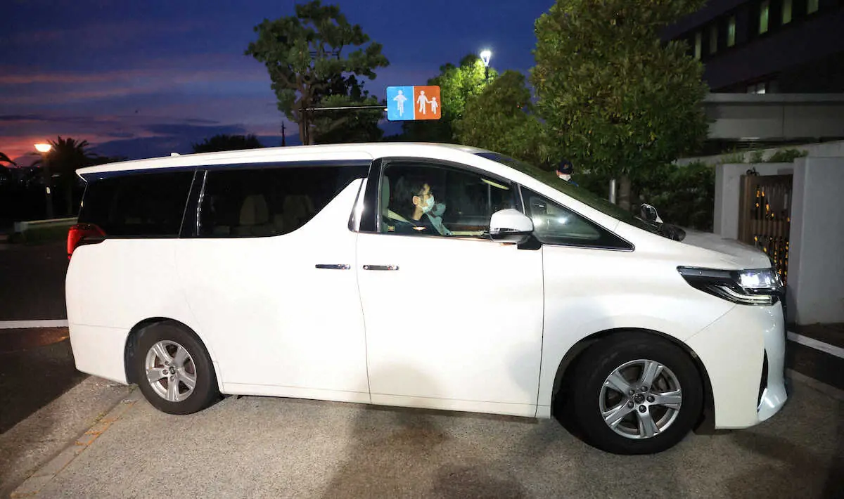 【画像・写真】俳優・清水尋也容疑者を警視庁から移送　麻薬取締法違反の疑いで逮捕　取り調べ続く