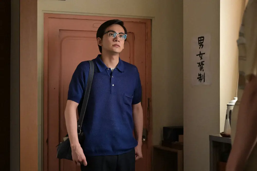 【画像・写真】連続テレビ小説「あんぱん」第115話。柳井嵩（北村匠海）が足を踏み入れた手嶌治虫の仕事部屋は「男女禁制」（C）NHK