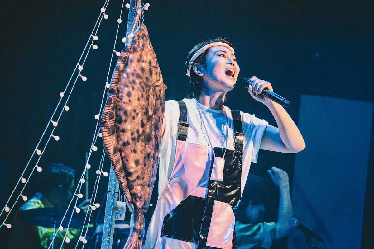 【画像・写真】氷川きよし　48歳誕生日前祝いに感慨「皆さんの生きる希望に」