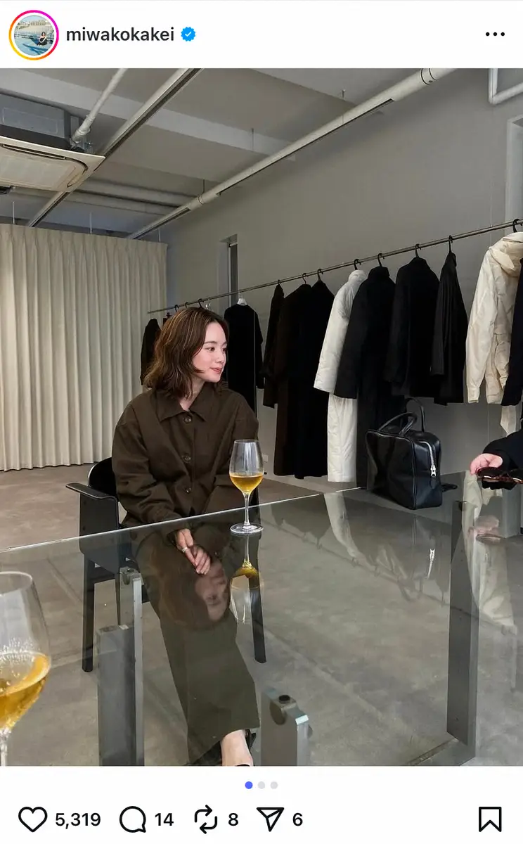 【画像・写真】筧美和子　ブラウンコーデ姿の横顔ショット披露　モノクロ写真にも反響「カッコいい」「どんどん奇麗に」