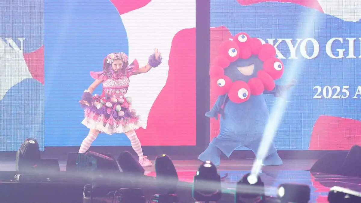 【画像・写真】ミャクミャク　TGCでしゃべる「ミャクミャクだよー！」