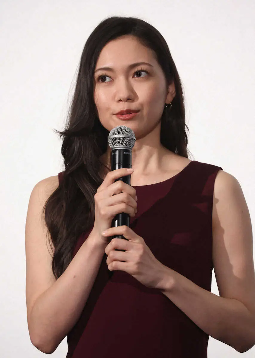 【画像・写真】二階堂ふみ　結婚後初の報道陣の前　初共演の広瀬すずへの信頼感「本当に頼りになる座長」