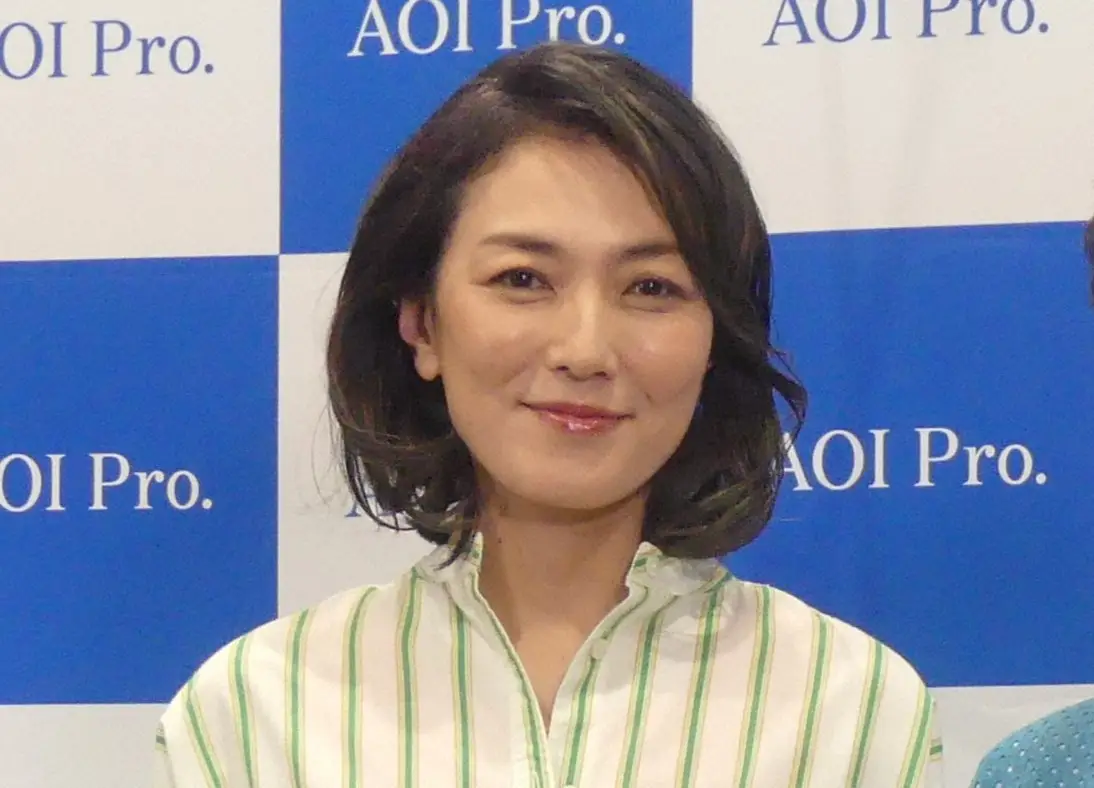 【画像・写真】板谷由夏　次男の反抗期＆更年期「久しぶりに泣いた」投稿　4万超いいね＆共感の声続々