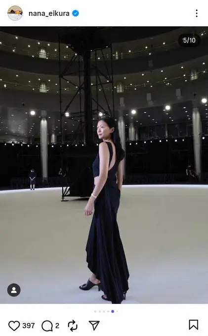 【画像・写真】榮倉奈々　つやつや美肌の自撮りや究極スタイルのドレス姿披露にファン「美しい」「素敵」