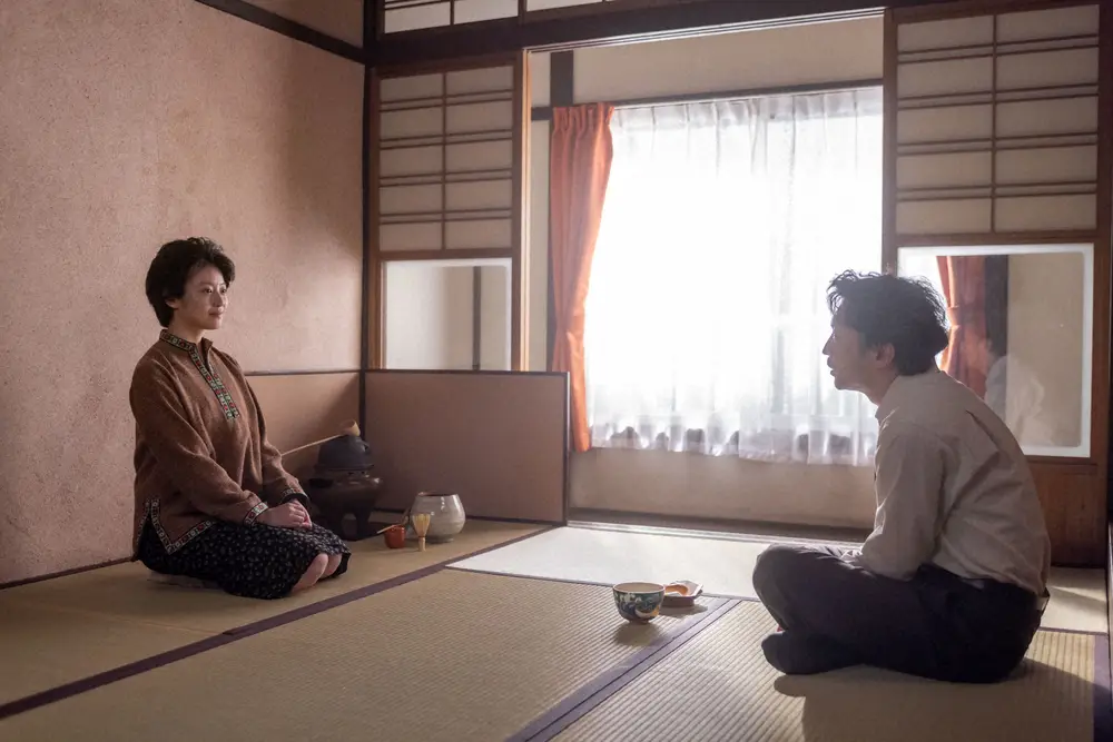 【画像・写真】連続テレビ小説「あんぱん」第119話。柳井のぶ（今田美桜）と東海林明（津田健次郎）は久々の再会を果たし…（C）NHK