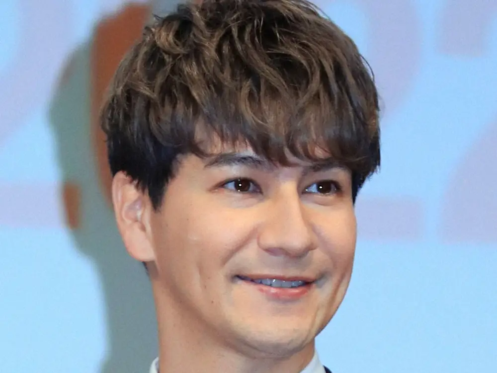 【画像・写真】JOY　休日に家族でお出かけも…娘に「土下座した」ワケ　「看板が僕達をお出迎え」