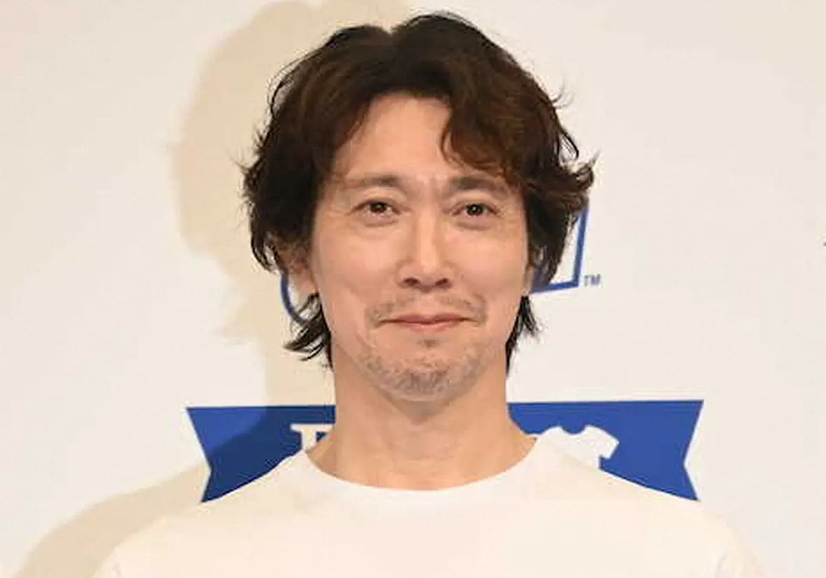 【画像・写真】旅好きの佐々木蔵之介　まさかの機内アイテムが自宅に　バナナマン設楽驚き「普通じゃない」