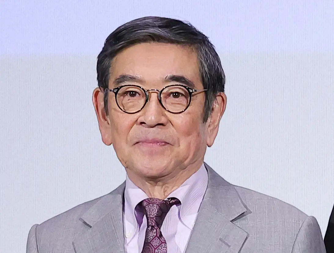 【画像・写真】石坂浩二　菅原孝さんをしのぶ「私の胸の中でずっと生き続けます」　「さよならをするために」の作詞担当