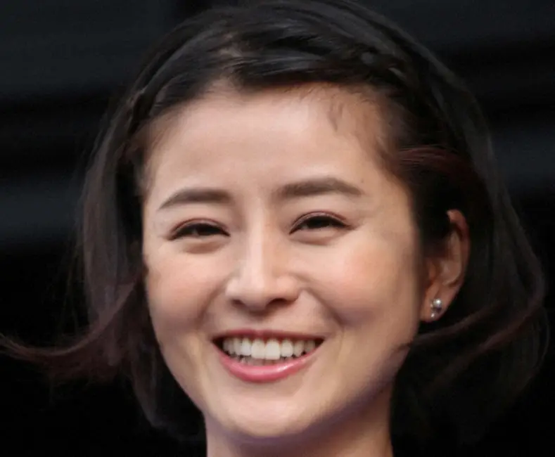 【画像・写真】シンガポール移住の鈴木ちなみ　第3子出産を報告「5人家族となり更に賑やかな毎日」　20年に結婚