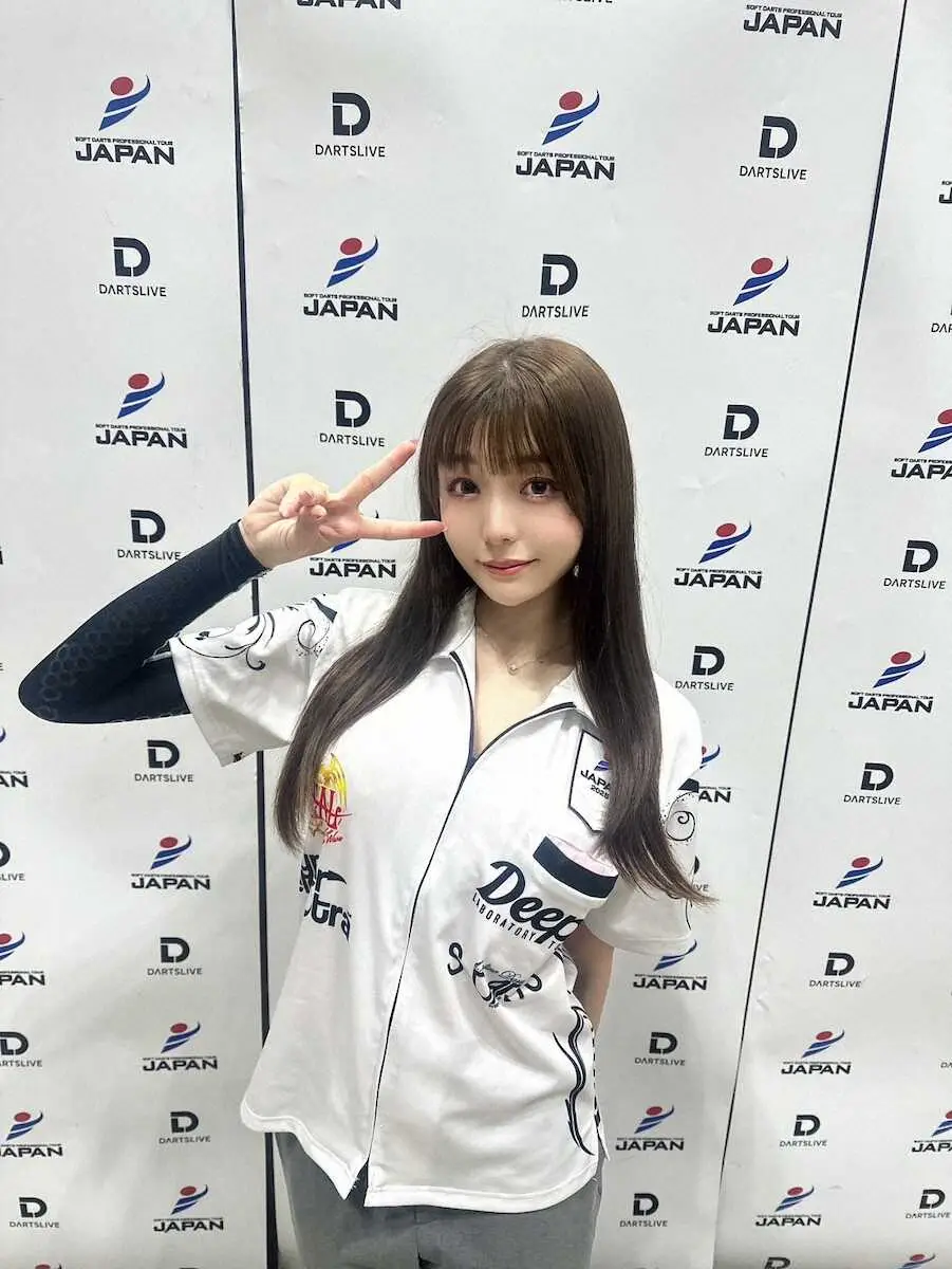 【画像・写真】プロダーツァーとしても活躍する仲根詩織