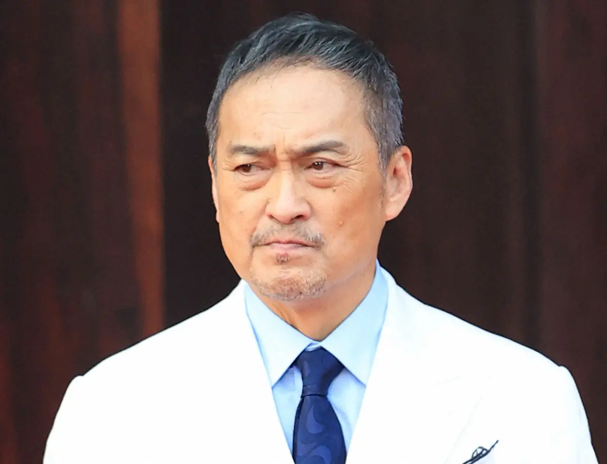 【画像・写真】虎党・渡辺謙　今季限りで現役引退の阪神・原口文仁をねぎらう「あの復活の日は忘れられません」