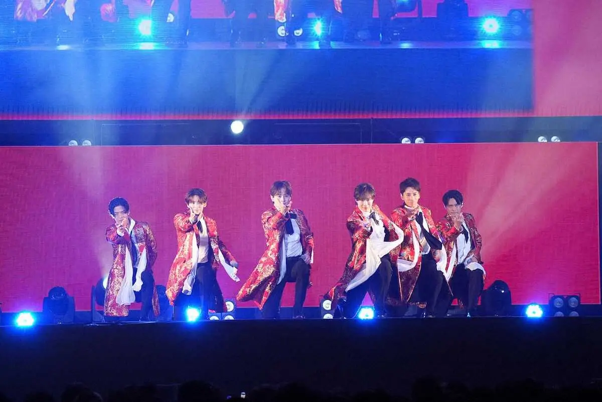 【画像・写真】SHOW―WA香港で初の海外パフォーマンス　元Jリーガーの青山隼「まさかライブで来るなんて」