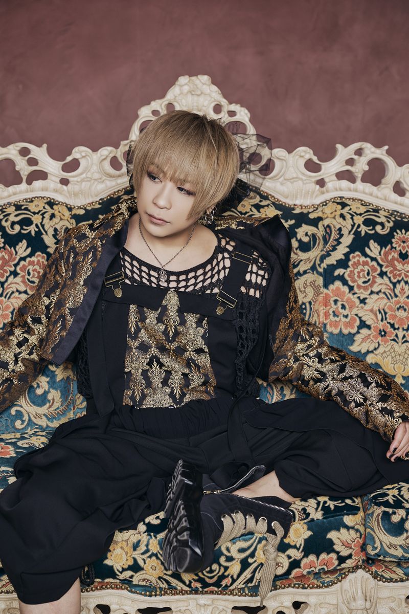 【画像・写真2枚目】録音直前の異例の提案――DuelJewelのベーシストNatsukiが「楽しかった」と語るバンドの決断