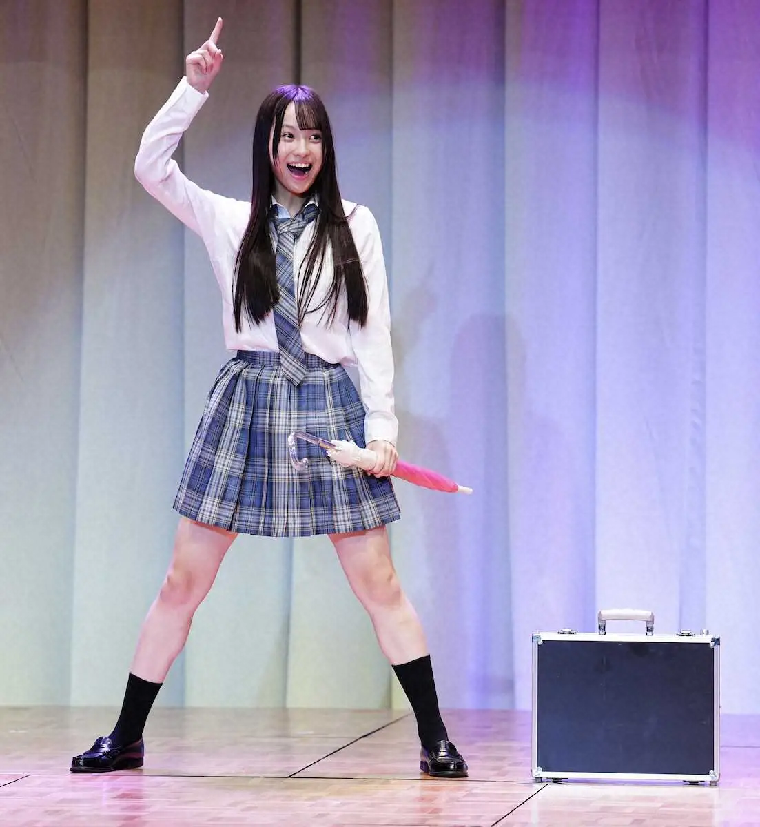 【画像・写真】パントマイムJKが「ミス・ティーン」グランプリ　大分出身の17歳・上野真子さん3582人の頂点に