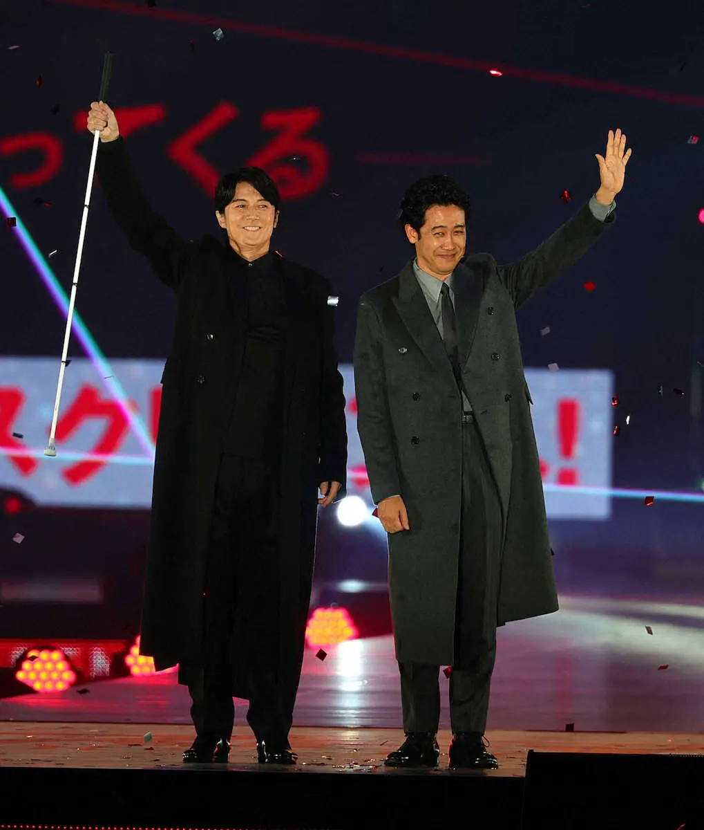 【画像・写真】ガルアワに福山雅治サプライズ登場！大泉洋と…会場騒然「私たちのことをご存じか分からないですけど…」