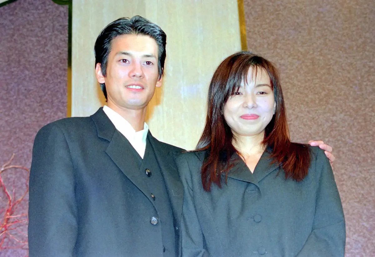 【画像・写真】唐沢寿明　妻・山口智子がキッチンで隠れて食べているものとは　「めちゃめちゃ好きなのよ」