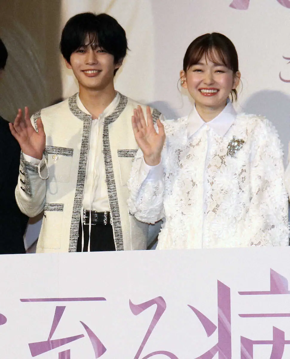 【画像・写真】なにわ男子・長尾謙杜　主演映画「恋に至る病」メンバーと鑑賞　「緊張して恥ずかしかった」