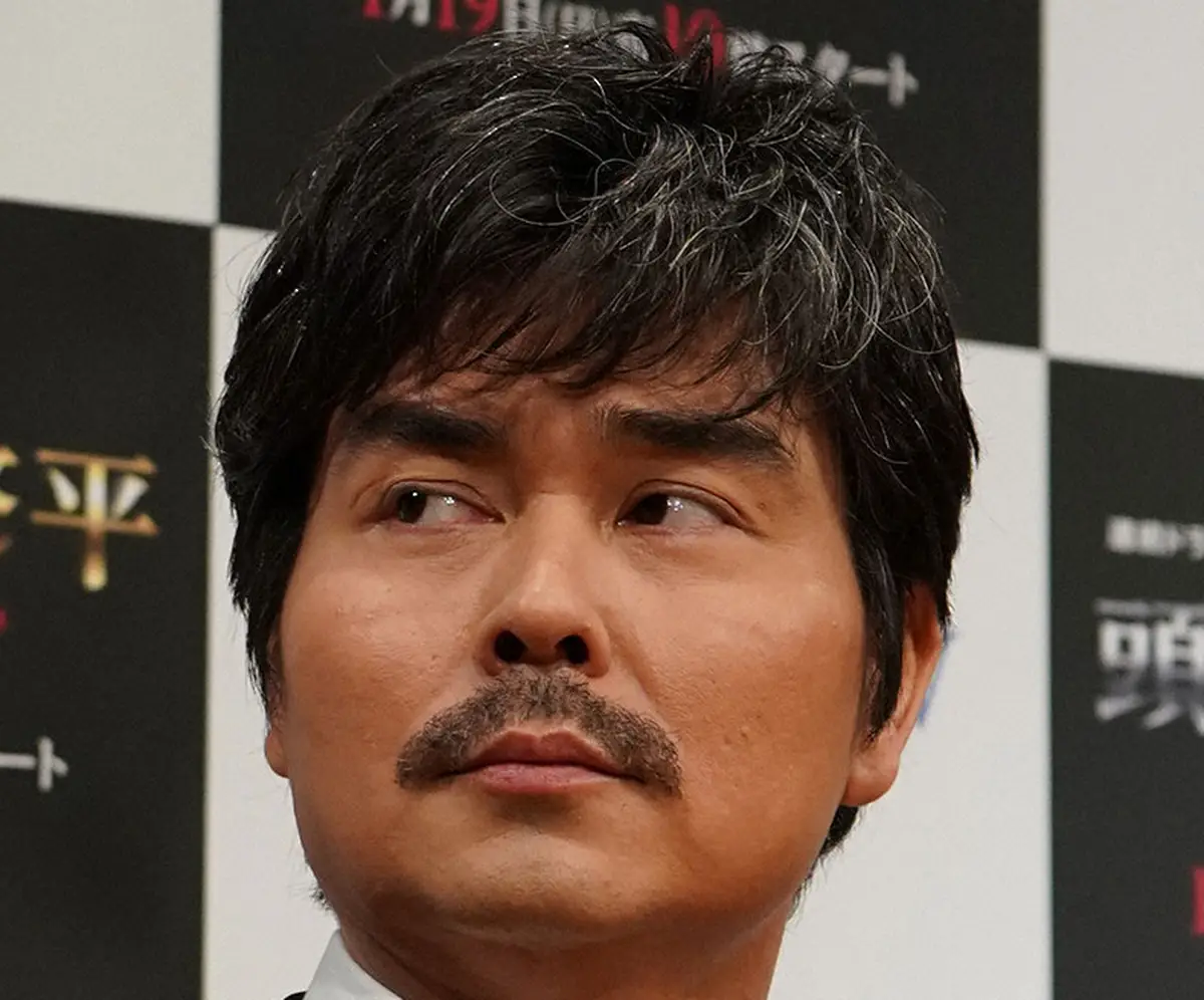 【画像・写真】小澤征悦　所信表明演説のヤジ問題いじる　MC番組で「あまりヤジを飛ばさずに…」　スタジオの反応は