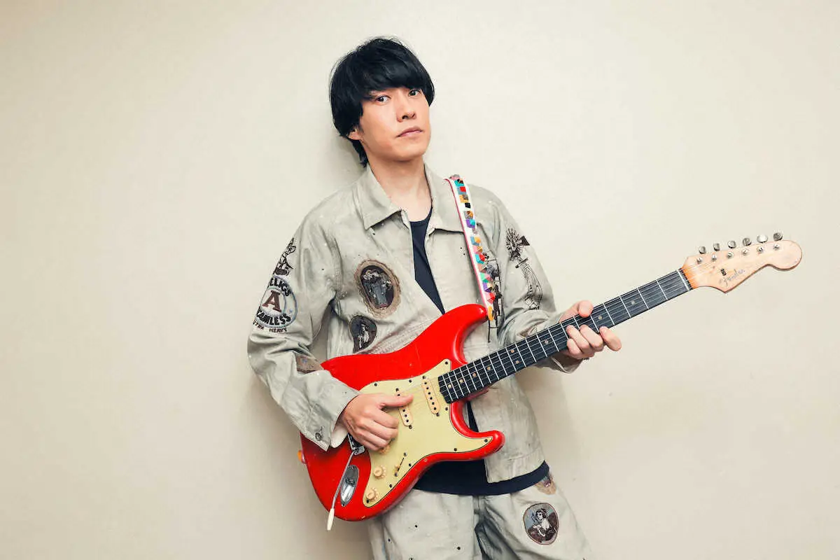 フジファブリックの活動休止後初のソロライブを行った山内総一郎