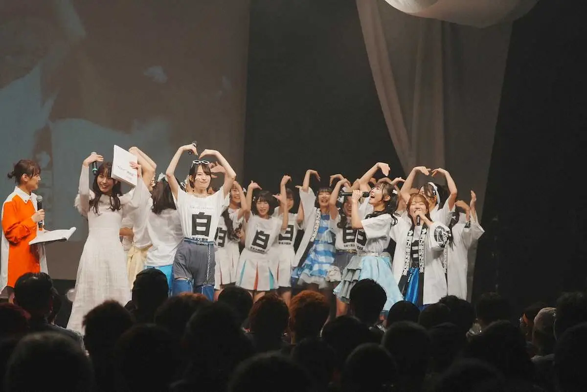 【画像・写真】昨年の「IQプロジェクト年末大感謝祭」での白組のパフォーマンス（提供写真）