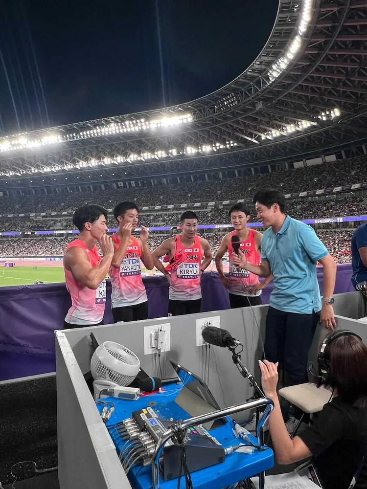 【画像・写真】世界陸上で競技終了直後の選手の思いを伝えたTBS石井大裕アナウンサー