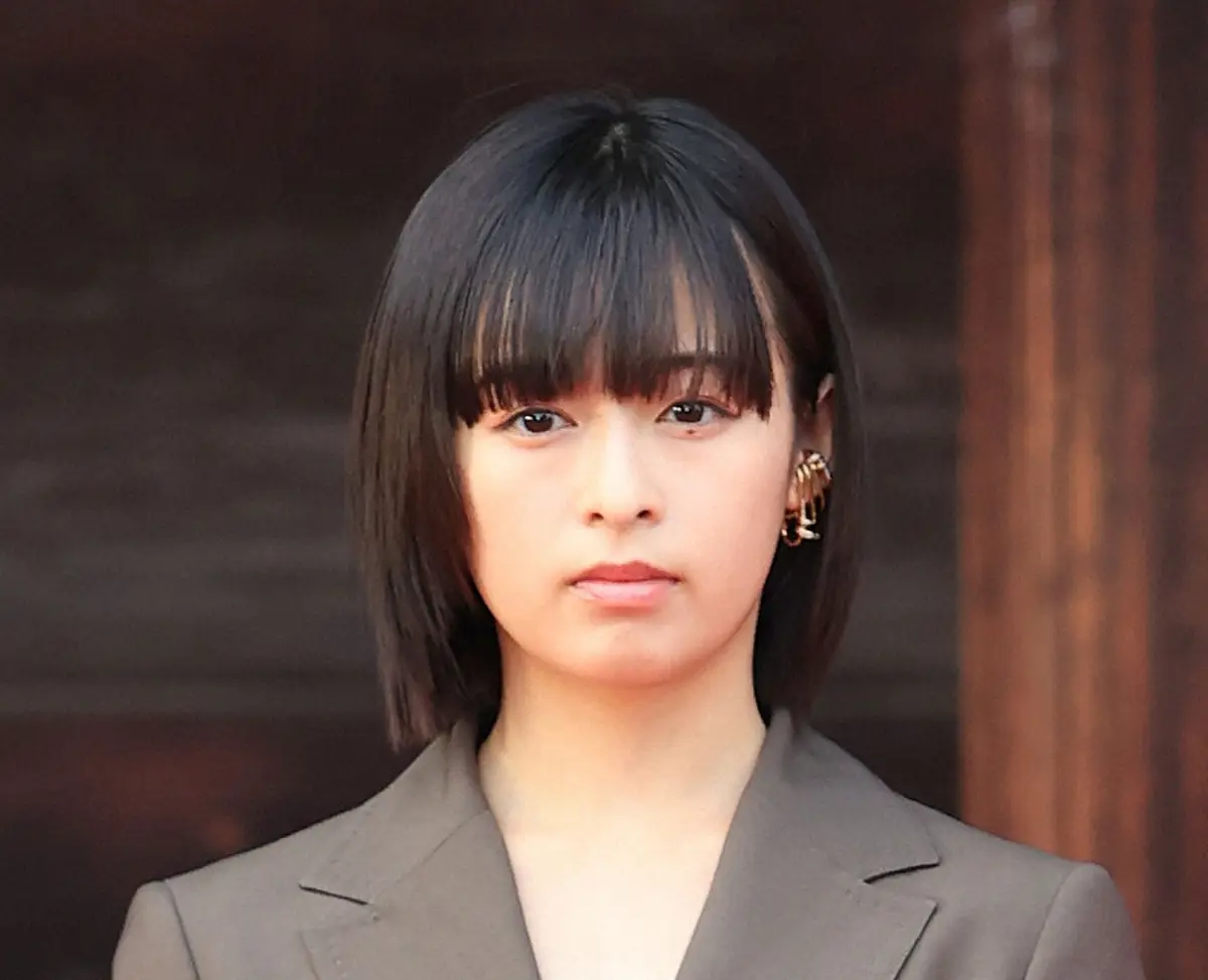 【画像・写真】森七菜　「その姿が美しすぎて…」現場で思わず見とれてしまった共演女優「シャッター切りたくなっちゃう」