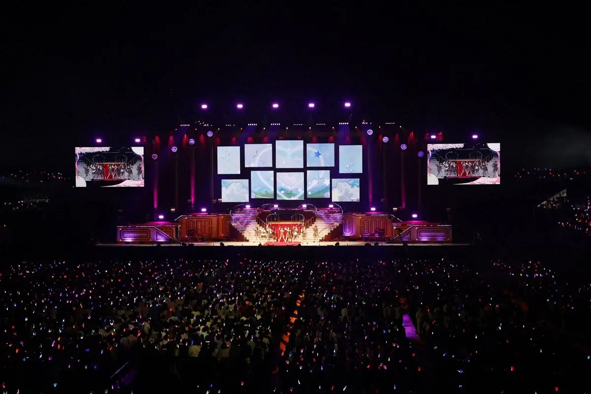 【画像・写真】＝LOVE　来年4月ハマスタライブ決定！8周年ツアー愛知公演で発表し大歓声　スポニチ号外も反響続々