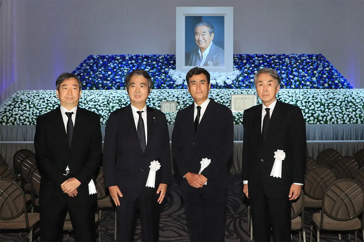 【画像・写真】石原伸晃氏　石原4兄弟で父・慎太郎さんに「絶対可愛がられて」いた存在とは「別格」　良純「玄関で…」