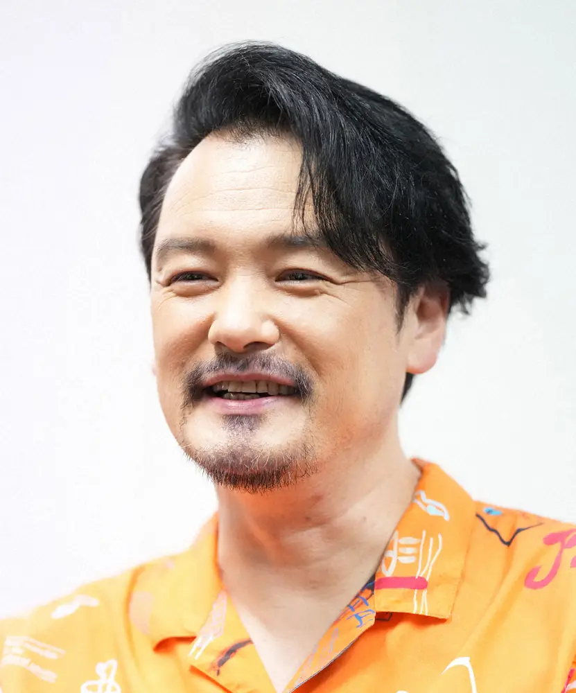 【画像・写真】小田井涼平　純烈時代にキャバレーで酔った客に「土下座せえ！」　頭を靴で踏まれ…怒りこらえて放った一言