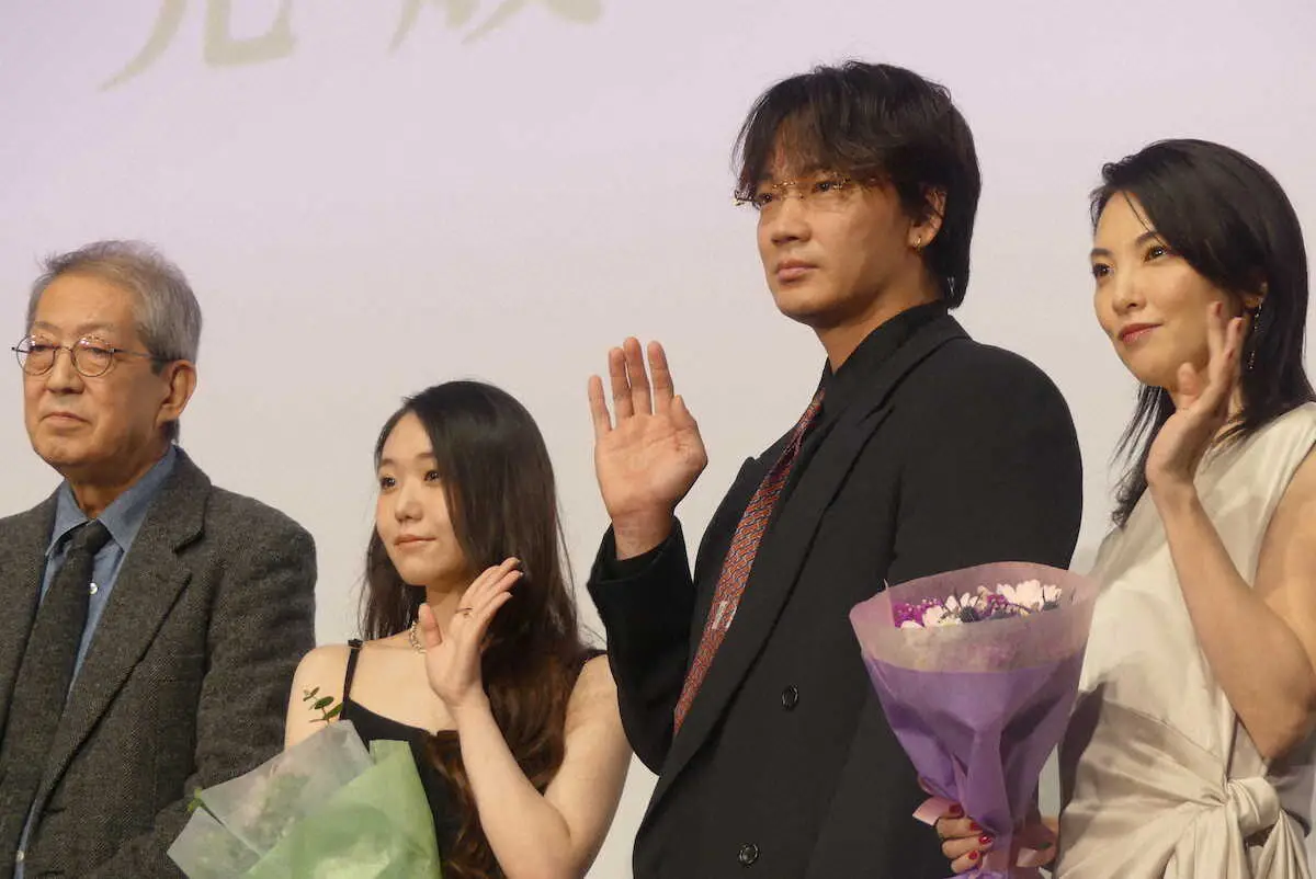 【画像・写真】綾野剛「奮い立たされたというか、起立したというか…」ギリギリ表現で荒井晴彦監督の真意を代弁