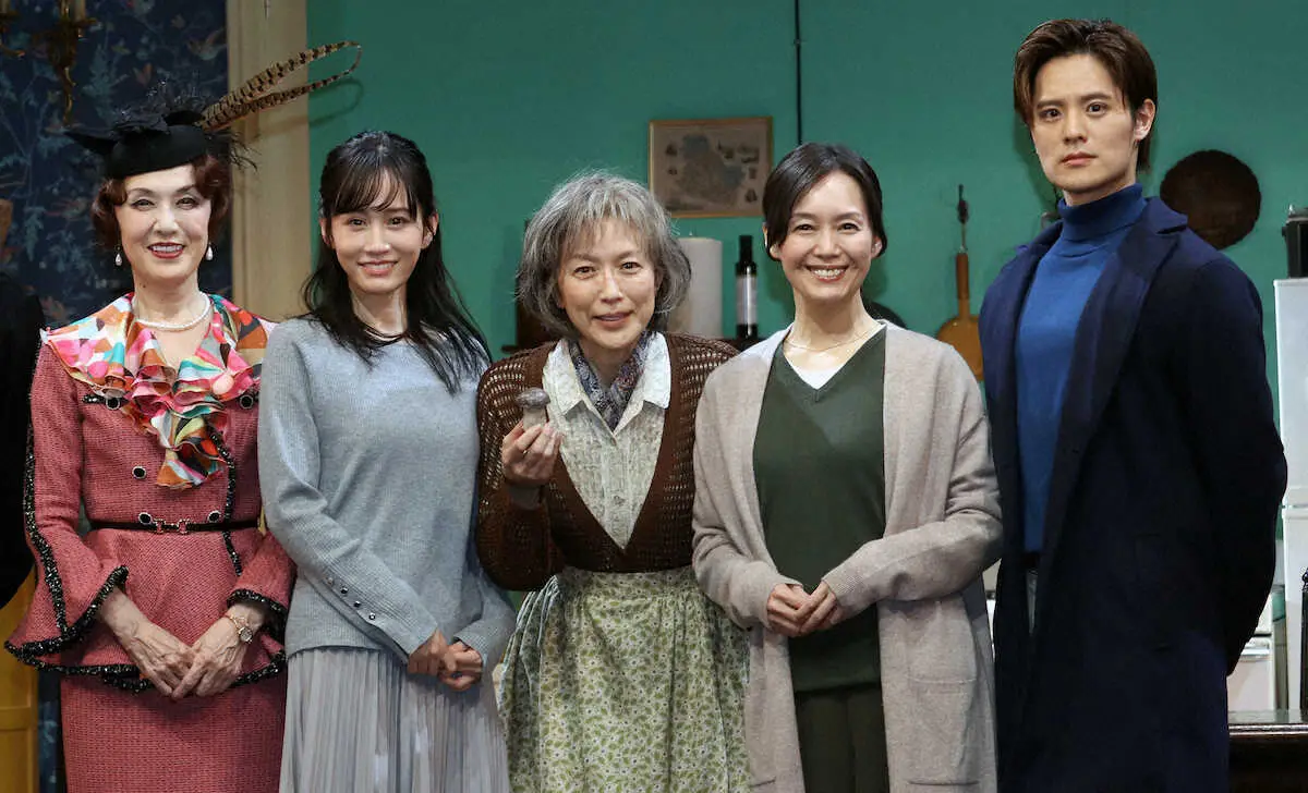 【画像・写真】若村麻由美　恩師・仲代達矢さんを思い…「大切な人失った方見て」　舞台「飛び立つ前に」