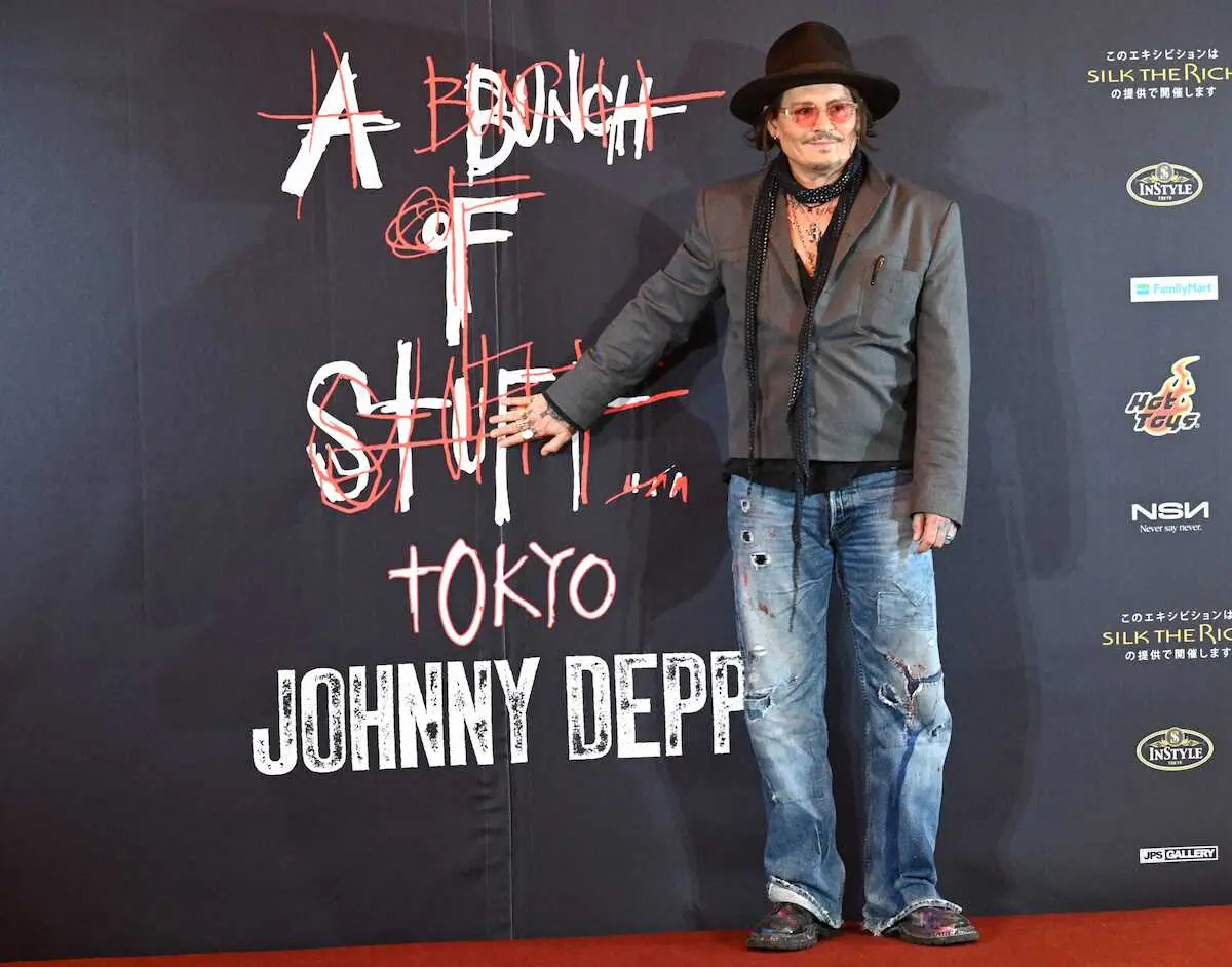 【画像・写真】ジョニー・デップ「ハロー」8年半ぶりに日本降臨！自身“アート展”に感慨、絵画は「演技と同じ」