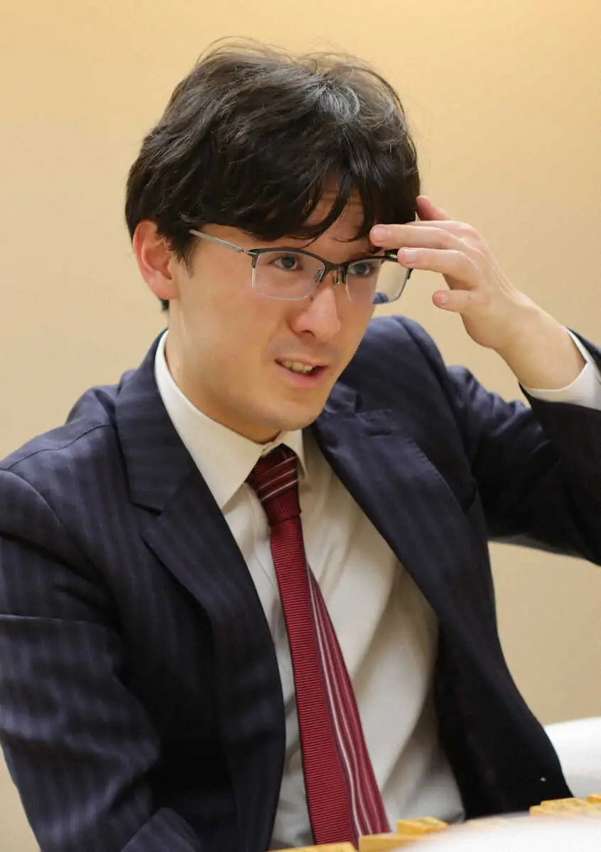 【画像・写真】第51期棋王戦挑戦者決定トーナメント　本戦では増田康宏八段が斎藤明日斗六段に勝利