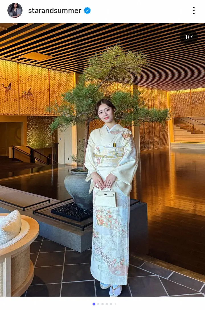 【画像・写真】古畑星夏　仲良しタレントの結婚式で大号泣…着物姿にファン絶賛「お似合いで綺麗」「和服も素敵」